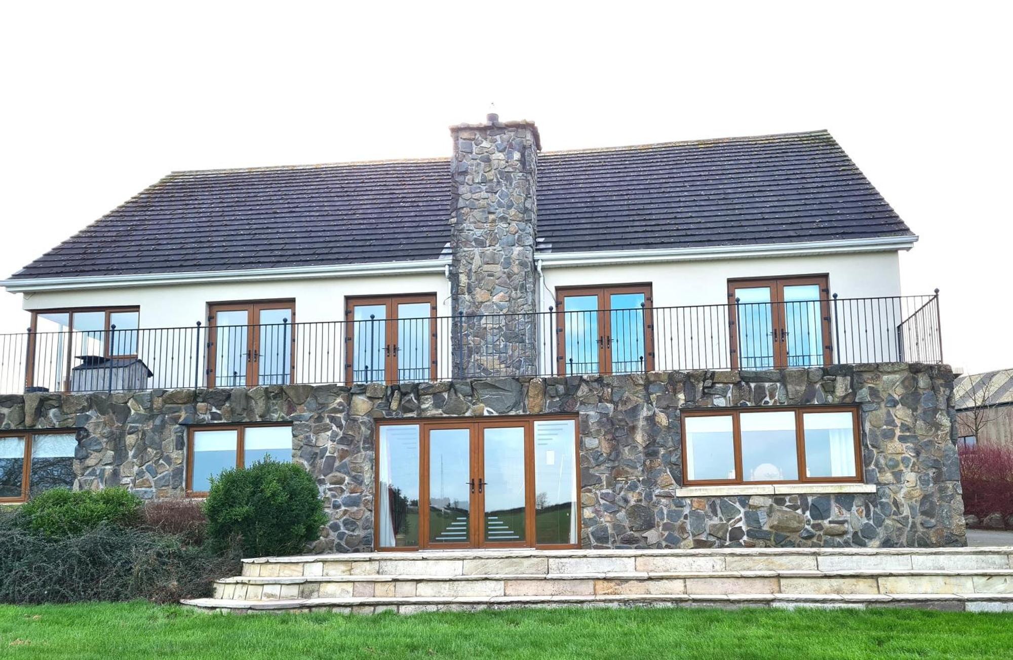 Lakeside House Ballynahinch 外观 照片